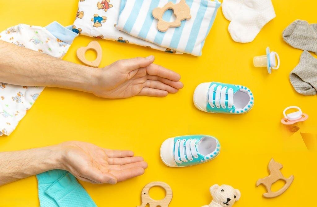 What Is the Best Toy to Buy for a New Baby?